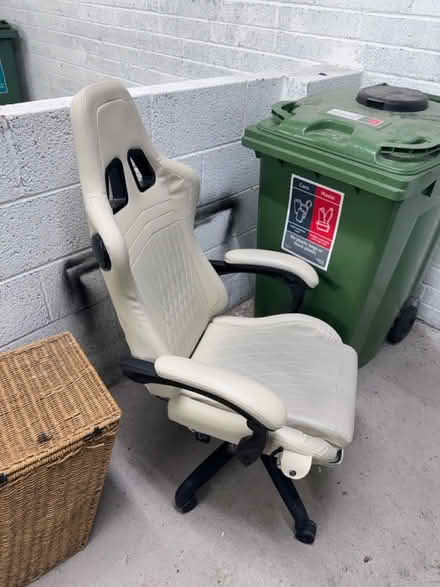 Photo of free Gaming chair with speakers (Stokes croft BS1) #1