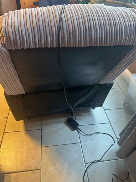 Photo of free recliner chair (Cutteslowe OX2) #3