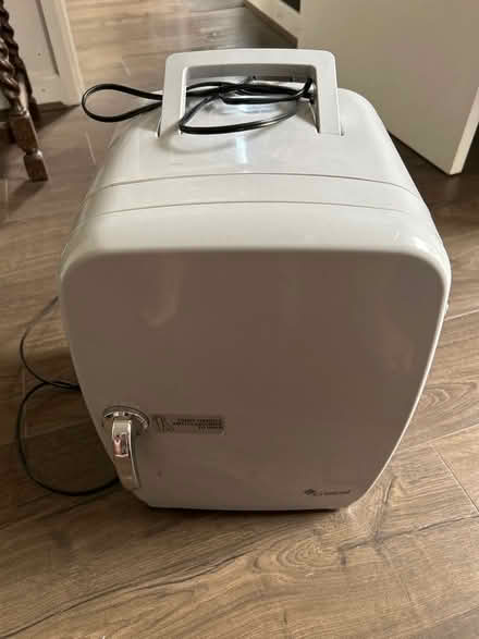 Photo of free Mini fridge (Didcot OX11) #1