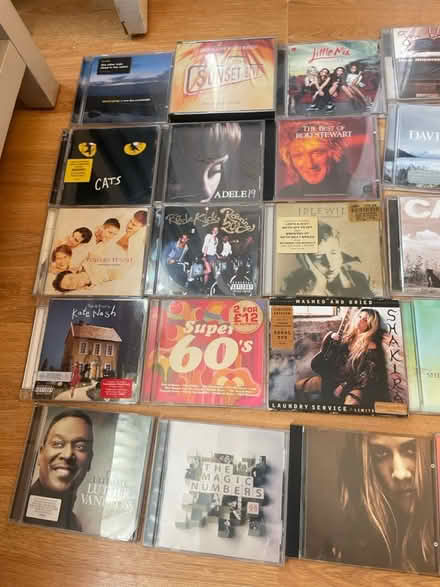 Photo of free CDs (Walton L9) #2