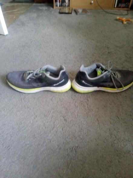 Photo of free Trainers (Great Tottenham CM9) #2
