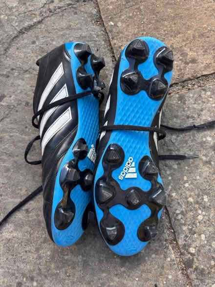 Photo of free Football boots (UpperHale GU9) #2