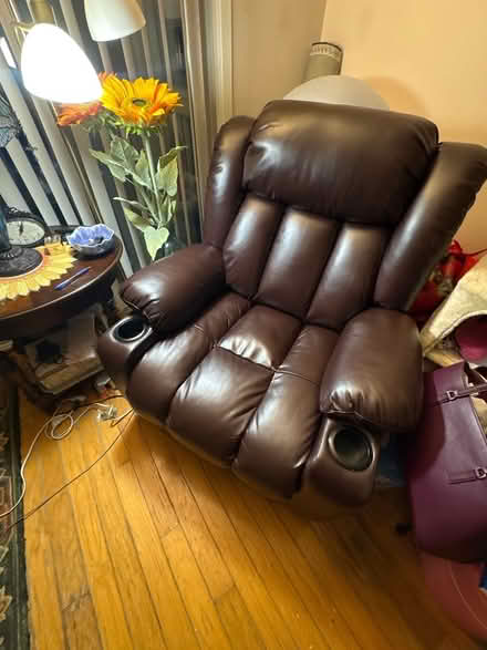 Photo of free Power lift recliner (Coolidge and 14 mile Royal Oak) #1