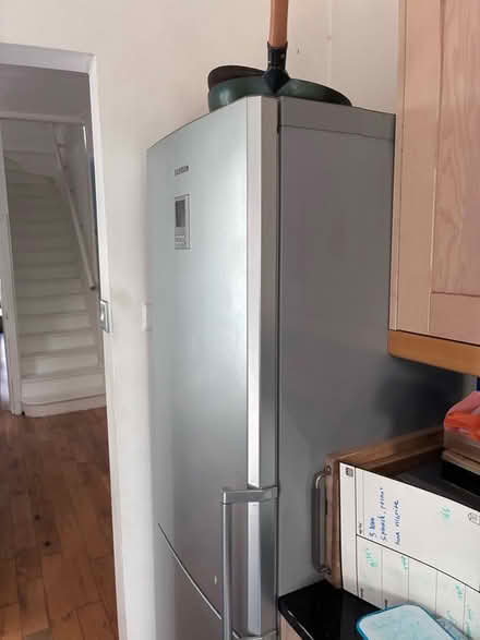 Photo of free Samsung freestanding fridge+ freezer (Alexandra Park N22) #2