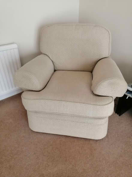 Photo of free M&S 3 Seat Sofa & 2 Armchairs (Wickham Bishops CM8) #3