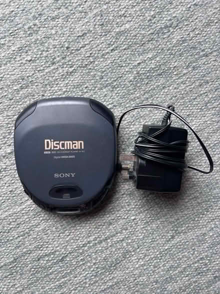 Photo of free Sony Discam - partly working …. (Broomhall S11) #1