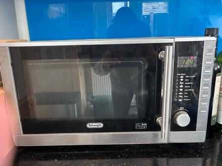 Photo of free Microwave (Alexandra Park N22) #3