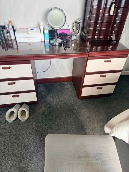 Photo of free Dressing table and two sets of matching drawers (Coaltown of Balgonie KY7) #2