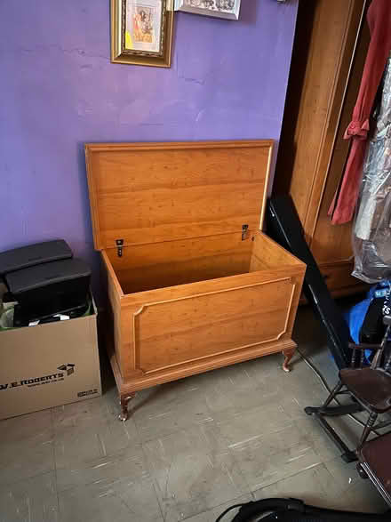 Photo of free Storage chest (islington N1) #2