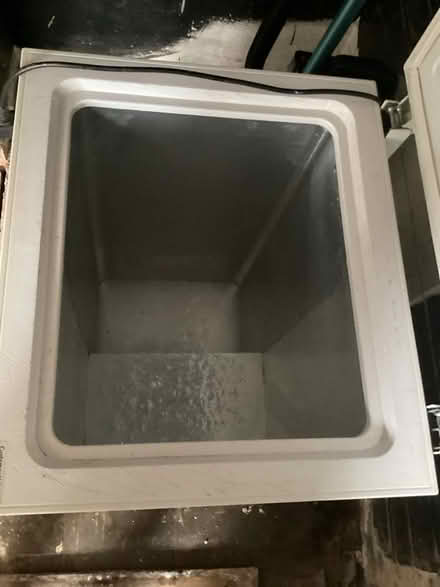 Photo of free Small chest freezer (Hatfield, AL10) #3