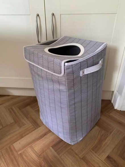 Photo of free Laundry bin (Tadworth KT20) #1