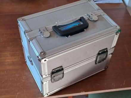Photo of Large aluminium make-up box (Benson OX10) #1