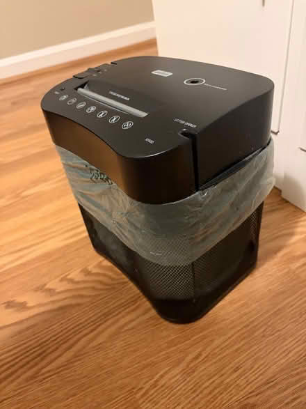 Photo of free Paper Shredder (Bethesda/Ashburton) #2