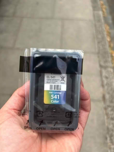 Photo of free Ink cartridge colour canon CL-541 (E8) #1