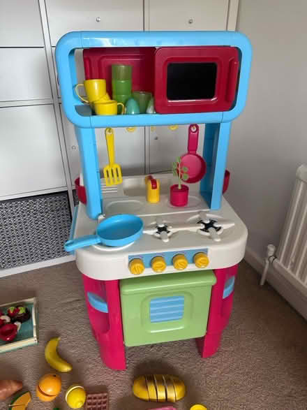 Photo of free Toy kitchen, till and food (Park Hill, Croydon, CR0) #1