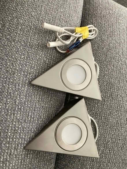 Photo of free Under counter lighting system (Carlisle CA2) #1