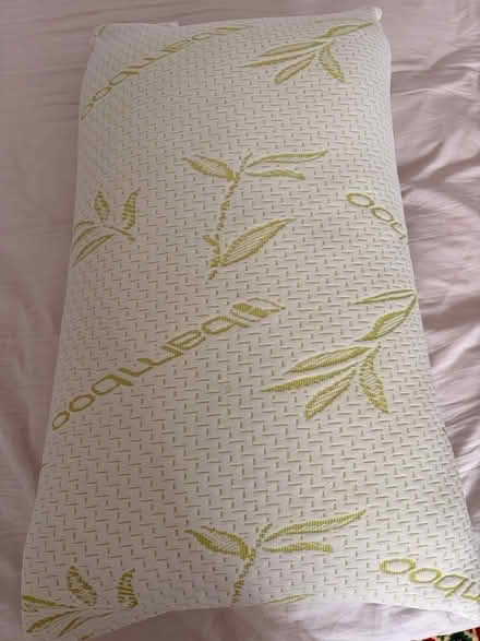 Photo of free 1 Pillow - good condition (N1 place N1) #3