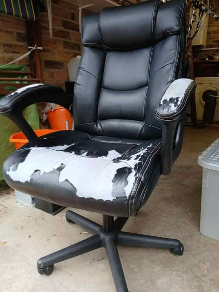 Photo of free Swivel chair (Rowlands Gill NE39) #1