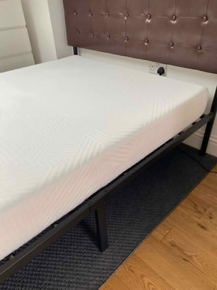 Photo of free Amazing memory foam mattress (Wandsworth Bridge Road SW6) #3