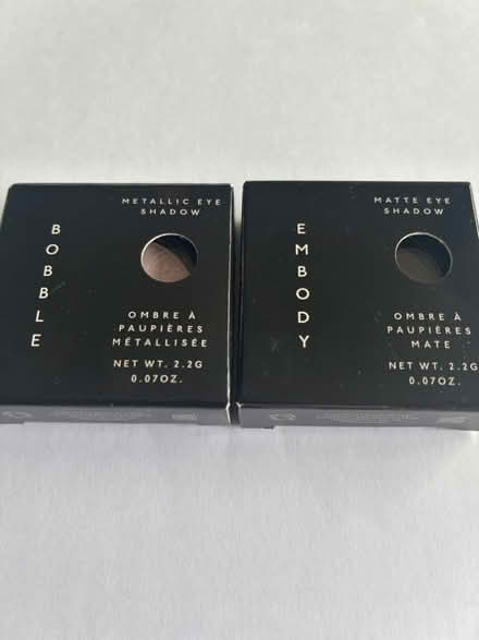 Photo of free Metallic and Matte Eye Shadow Set (Thatcham RG19) #2