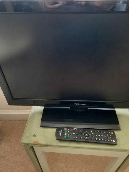 Photo of free 22" Toshiba TV (Chapelfields) #1