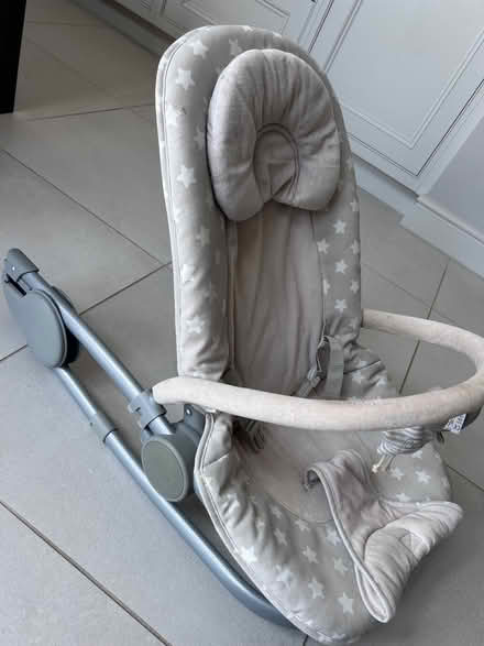 Photo of free Mamas & Papas baby seat (Currie EH14) #4