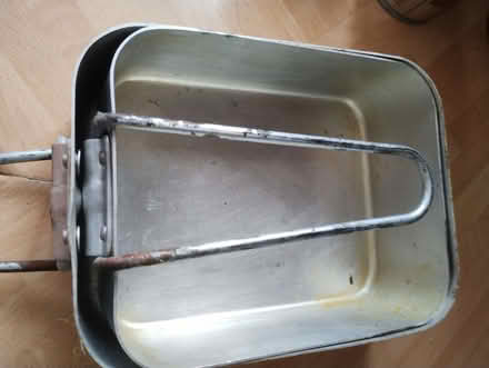 Photo of free Army type mess tins (Crosspool S10) #2