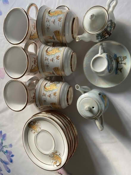 Photo of free China (Stanton Harcourt OX29) #1