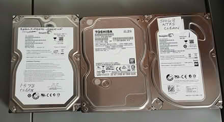 Photo of free A collection of SATA HDD (Colletts Green WR2) #1