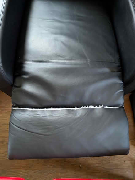 Photo of free Medium recliner (Hampton, VA) #4