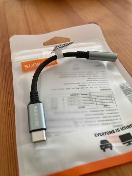 Photo of free USB-C to headphone adapter (Harrow HA1) #1