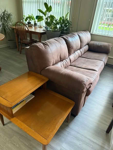 Photo of free Furniture (Skokie) #4