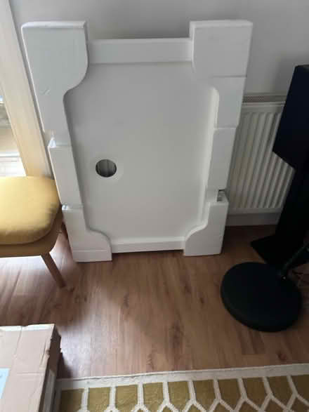 Photo of free Shower screen/door plus shower tray (Redbourn AL3) #2
