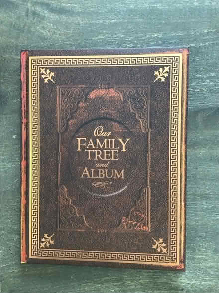 Photo of free Family tree / photo album (Thompson/Harmony - Middletown) #1