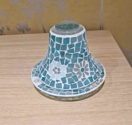 Photo of free Pretty ankee Candle Jar Light (Broadbridge Heath RH12) #2