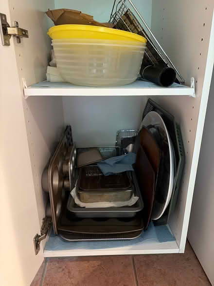 Photo of free Baking pans, wooden salad bowls (Off Lexington st in Waltham) #2