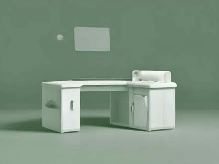 Photo of wooden kids kitchen (Southcourt HP21) #1