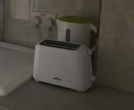 Photo of free today – DIY tiling stuff + microwave, toaster & kettle (Acton W3) #2