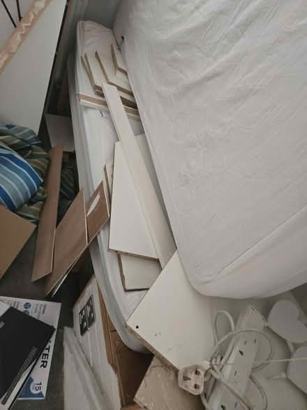 Photo of free Single mattress and bed (CV47BA) #1