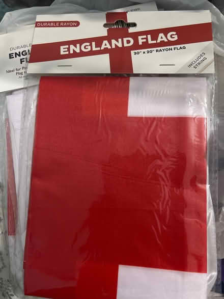 Photo of free 16 England Flags , 3 Pks Balloons (Hecky WF16) #2