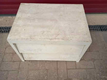 Photo of free Two Drawer White Wood Unit (Shefford SG17) #1
