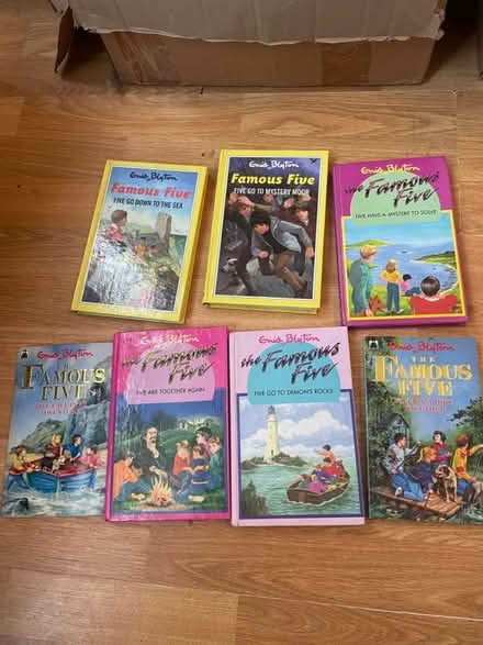 Photo of free Enid Blyton Books (Walton L9) #1