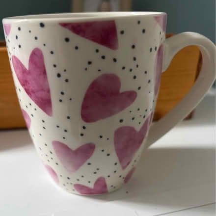 Photo of free Mug heart shape design (Westbury BA13) #1