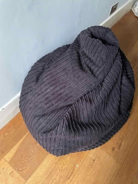 Photo of free Things for a cat- W4 (Chiswick W4) #2
