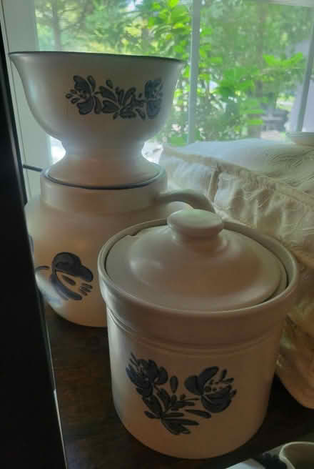 Photo of free Pfalzgraf Yorktown Stoneware (Odenton Shopping Center area) #4