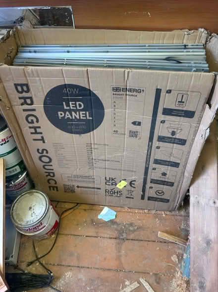 Photo of free LED panels x 8 (SE9) #1