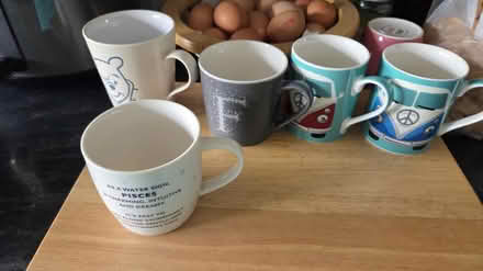 Photo of free 5 mugs (Fareham PO15) #1