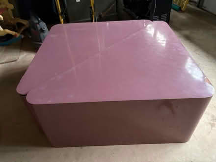 Photo of free Coffee table/ bench 🤷♀️ (New Market) #1