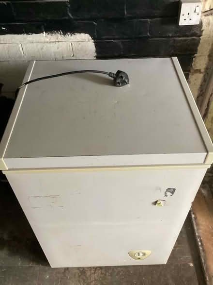 Photo of free Small chest freezer (Hatfield, AL10) #1