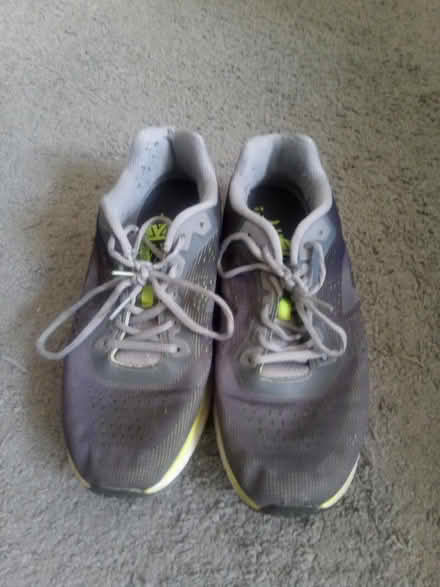 Photo of free Trainers (Great Tottenham CM9) #1